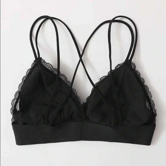 New Sexy Black Lace Bralette - Picture 2 of 6